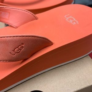 UGG Women’s Dani Wedge Sandal. Size 7; Coral